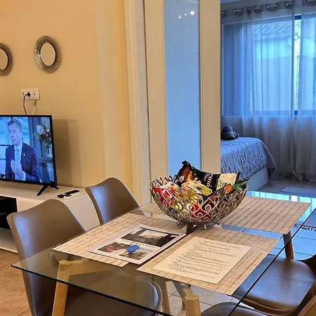 Simple Pleasure Blu App * Barbati