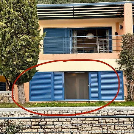 Simple Pleasure Blu App Barbáti